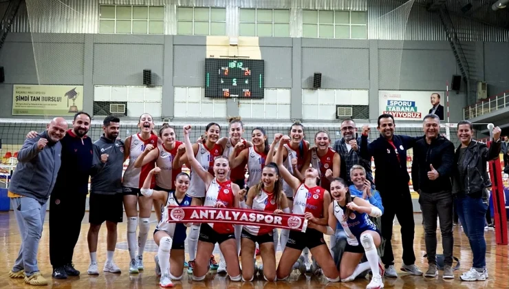Dekorayos Antalyaspor, Pamukkale Belediyesi Uğur Spor Kulübünü mağlup etti