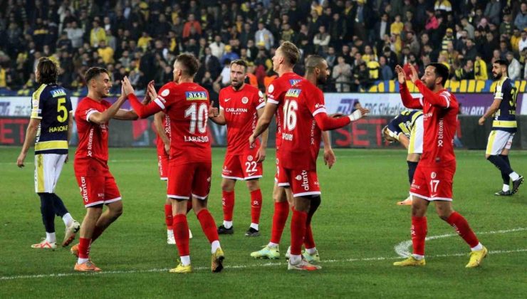 MKE Ankaragücü, Antalyaspor’a 4-0 mağlup oldu