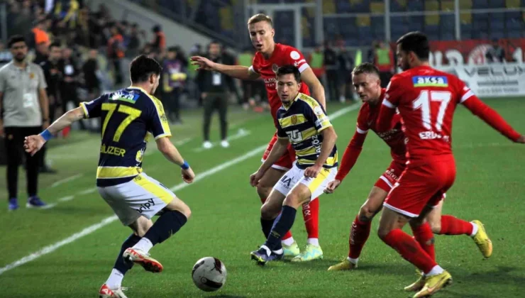 MKE Ankaragücü, Antalyaspor’u 2-0 mağlup etti