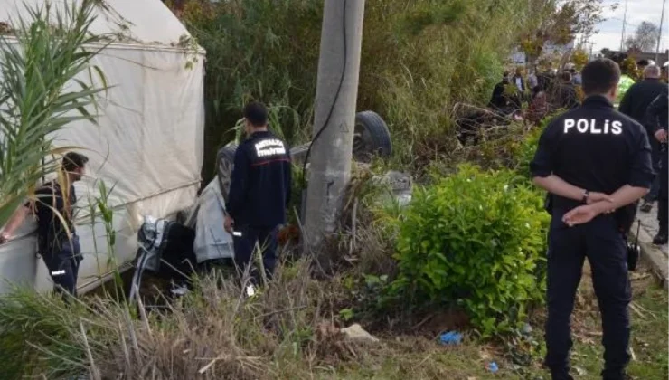 Serik’te otomobil kazası: 17 yaşındaki genç hayatını kaybetti