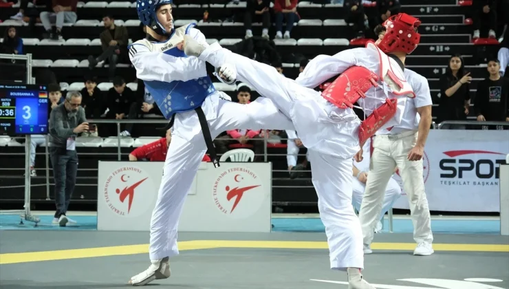 11. Uluslararası Türkiye Açık Tekvando Turnuvası’nda Türk sporcular altın madalyalar kazandı