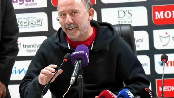 Antalyaspor Teknik Direktörü Sergen Yalçın: Puan cetvelindeki yerimiz kötü değil