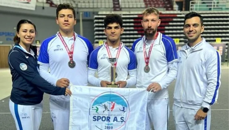 Kayseri Spor AŞ Spor Kulübü 2023 Salon Okçuluk Türkiye Şampiyonası’nda 4 gümüş madalya kazandı