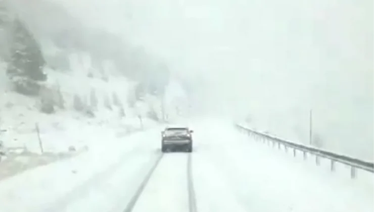 Konya Alacabel Mevkisinde Kar Yağışı Ulaşımı Etkiledi