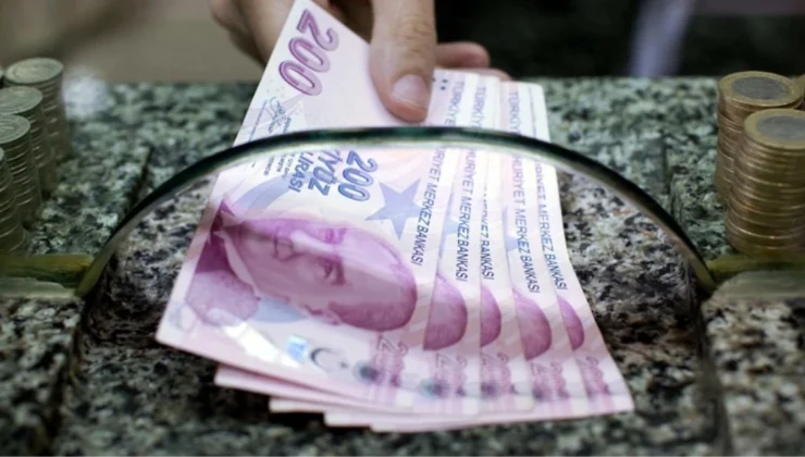 Merkez Bankası yeni 200 TL’lik banknotları tedavüle sürdü