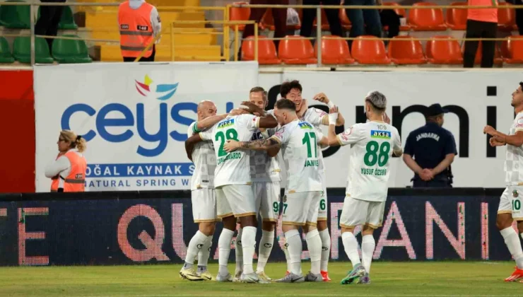 Alanyaspor, Antalyaspor’u 1-0 mağlup etti