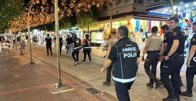 Alanya’da Kapsamlı Güvenlik Operasyonu Gerçekleştirildi