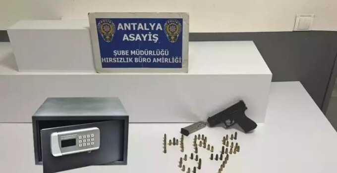 Antalya’da Güvenlik Operasyonları: 1.825 Kişi Gözaltında, 205 Hapis Ceza