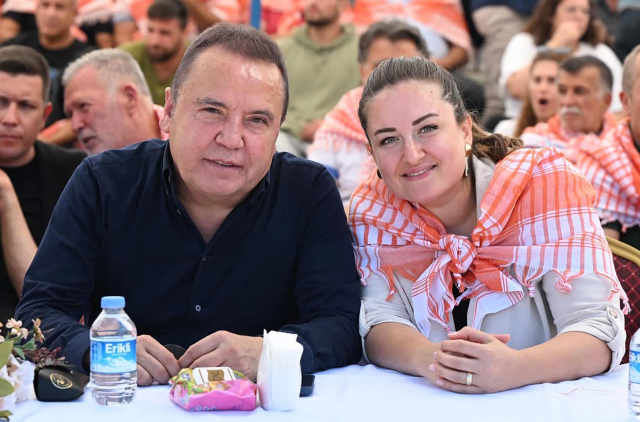 Büşra Özdemir, Antalya Büyükşehir Belediyesi Başkan Vekili Olarak Seçildi