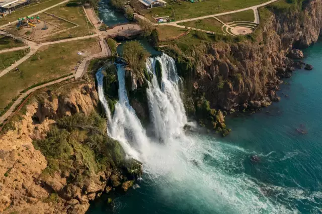 Antalya, turizm alanında tarihi bir rekora imza attı