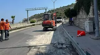 Finike’de Yenileme Çalışmaları Başladı
