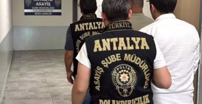 Milyonlarca Lira Dolandırıcılık Yapıp Tutuklandılar