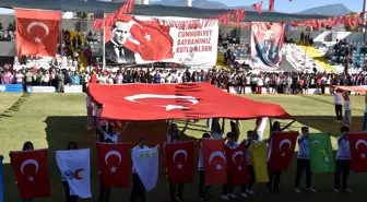 29 Ekim Cumhuriyet Bayramı, Antalya'nın ilçelerinde coşkuyla kutlandı.