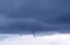 Hortum Alanya'da Deniz Üzerinde Meydana Geldi