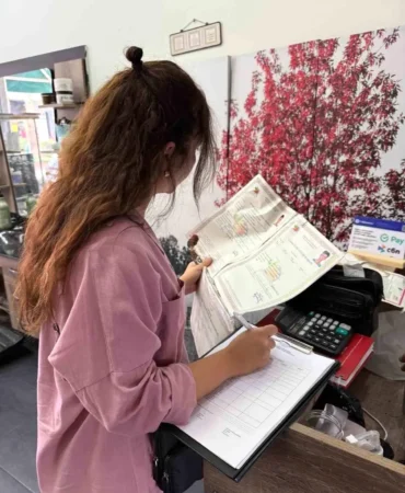 Kemer Belediyesi Zabıta Ekiplerinden Berber ve Güzellik Salonlarına Hijyen Denetimi