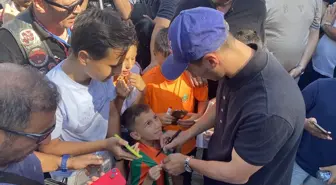 Toprak Razgatlıoğlu, Alanya’da 3. Dünya Şampiyonluğunu Coşkuyla Kutladı.