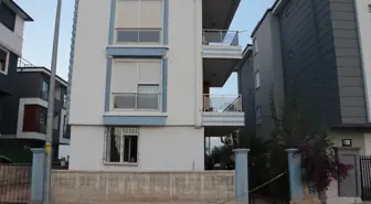 Antalya'da bir polis memuru, ailesini öldürdü.