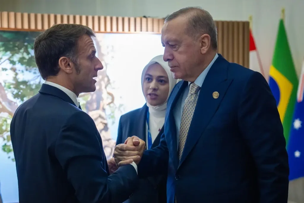 Cumhurbaşkanı Erdoğan, G20 Zirvesi'nde Macron ile bir araya geldi! Görüşülen konular neler?