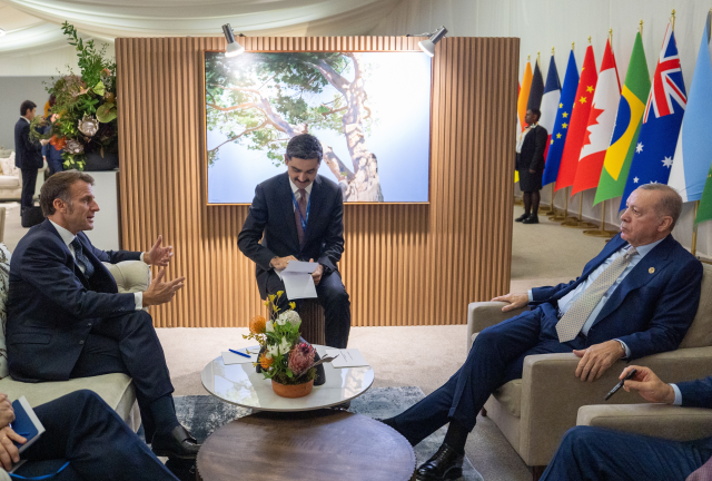 Cumhurbaşkanı Erdoğan, G20 Zirvesi'nde Macron ile görüştü! İşte masadaki konular