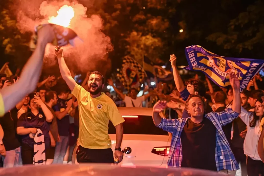 Fenerbahçe'nin transfer listesine Samsunspor'dan bir isim eklendi mi?