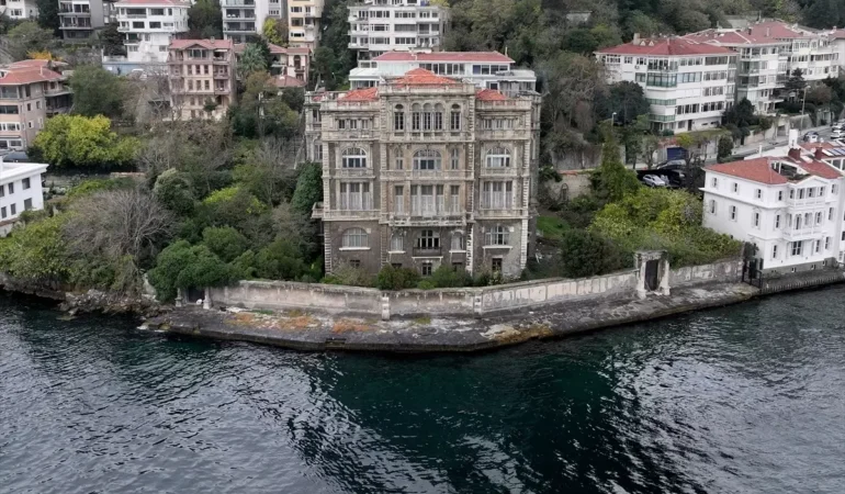 Zeki Paşa Yalısı Rumelihisarı’nda Yeniden Satışta